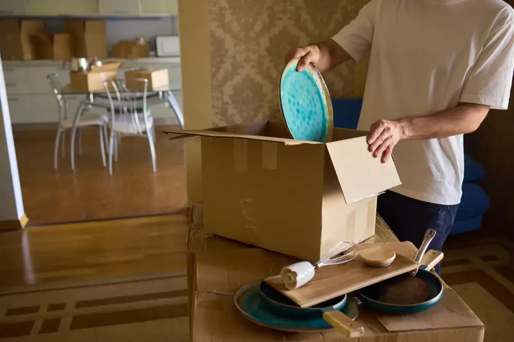 Packing glasses for moving